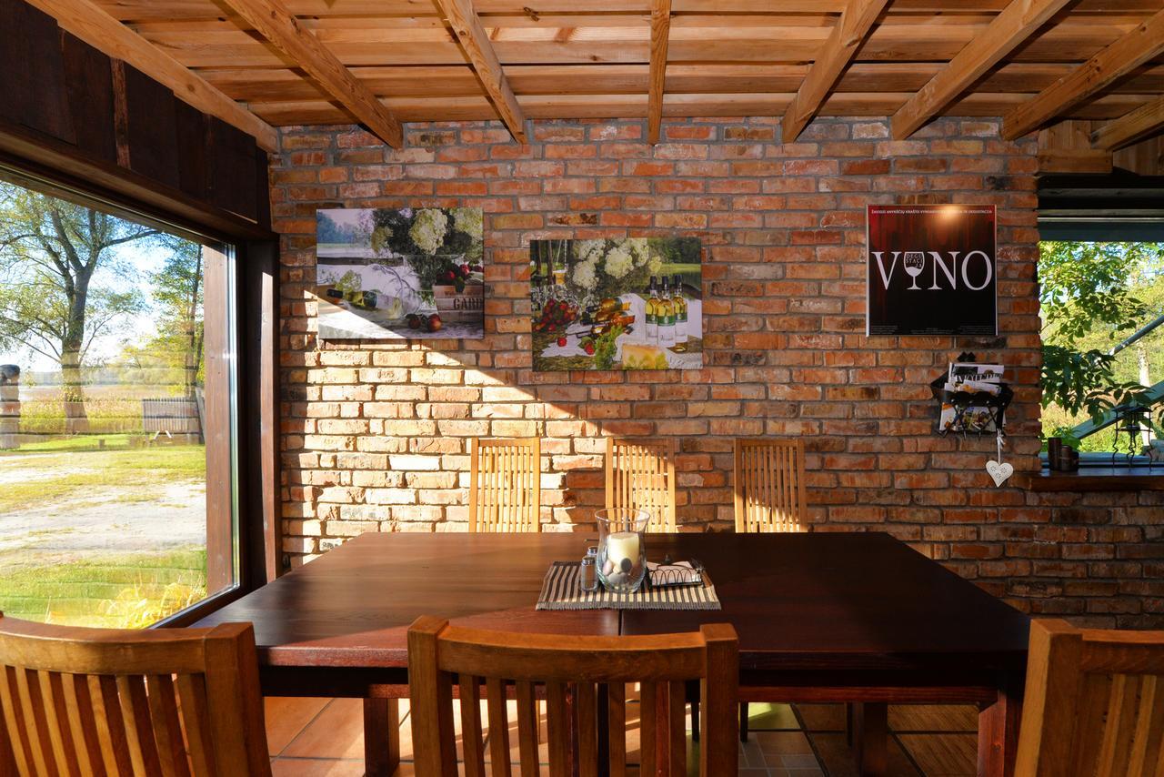 Zuvienes Pasiure Bed & Breakfast Rubikiai ภายนอก รูปภาพ