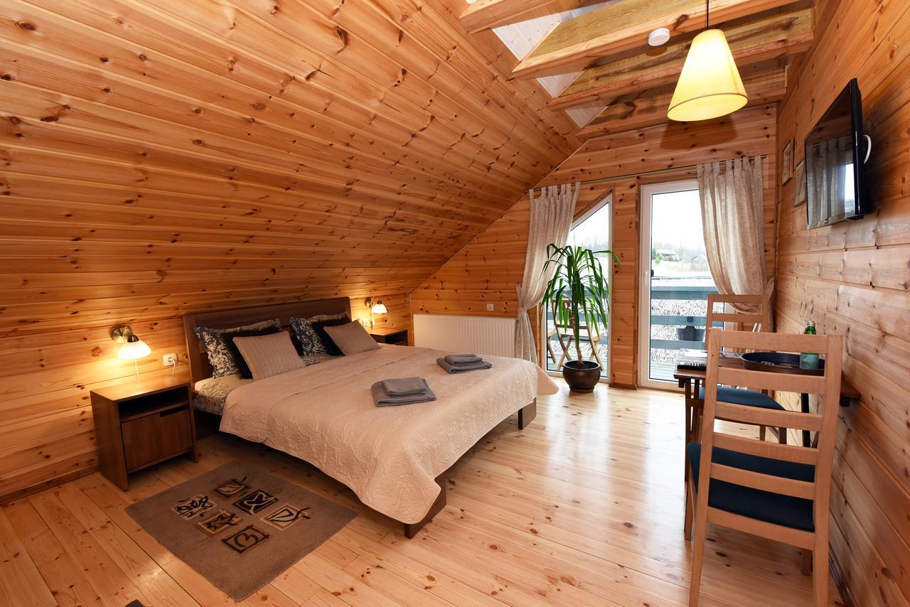 Zuvienes Pasiure Bed & Breakfast Rubikiai ภายนอก รูปภาพ
