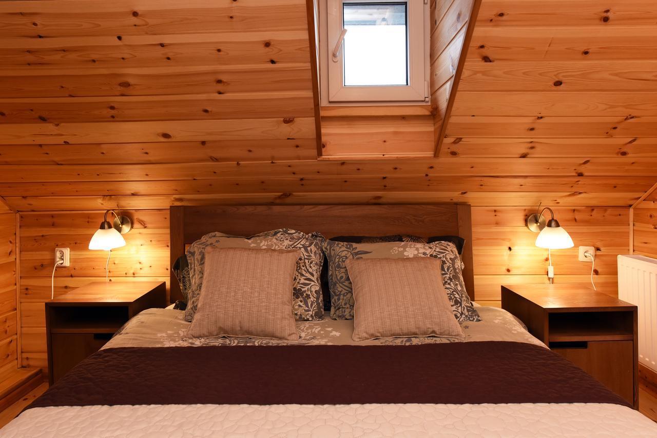 Zuvienes Pasiure Bed & Breakfast Rubikiai ภายนอก รูปภาพ